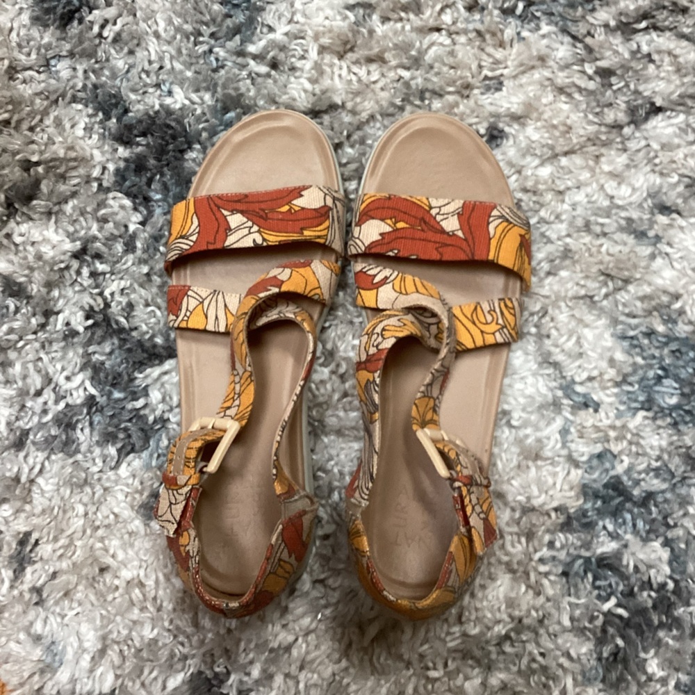 Vibrant Floral Women's Sandals